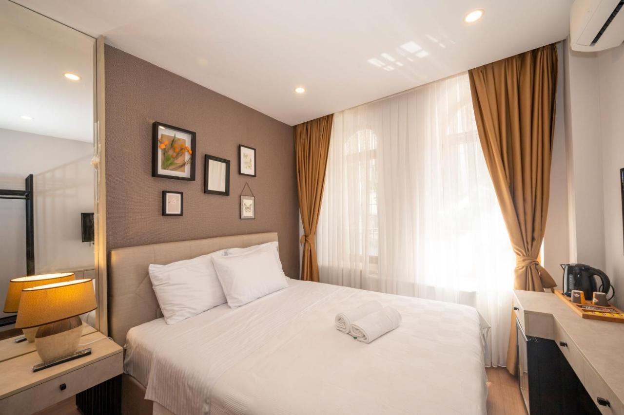 Taksim Suite Istanbul Bagian luar foto