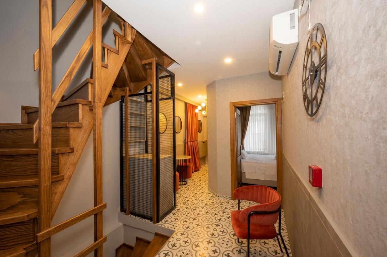 Taksim Suite Istanbul Bagian luar foto